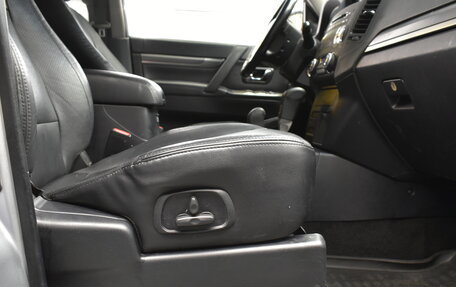 Mitsubishi Pajero IV, 2010 год, 1 560 000 рублей, 9 фотография