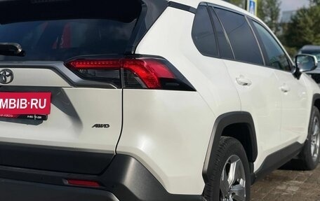 Toyota RAV4, 2019 год, 2 799 000 рублей, 11 фотография