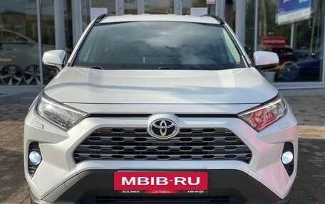 Toyota RAV4, 2019 год, 2 799 000 рублей, 3 фотография