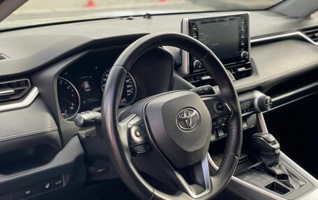 Toyota RAV4, 2019 год, 2 799 000 рублей, 20 фотография