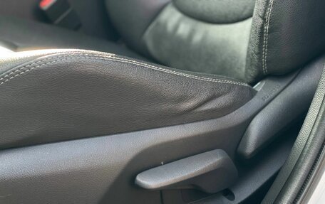Toyota RAV4, 2019 год, 2 799 000 рублей, 18 фотография