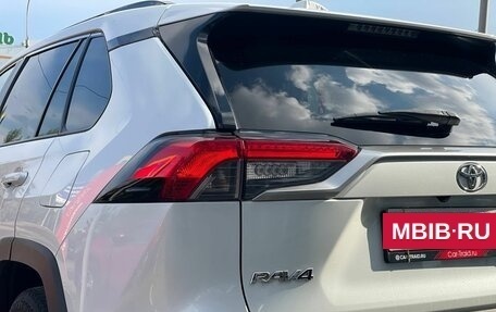 Toyota RAV4, 2019 год, 2 799 000 рублей, 15 фотография