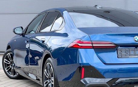BMW 5 серия, 2023 год, 6 290 000 рублей, 7 фотография
