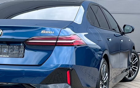 BMW 5 серия, 2023 год, 6 290 000 рублей, 10 фотография