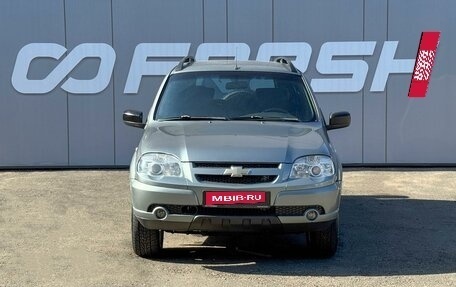 Chevrolet Niva I рестайлинг, 2013 год, 649 000 рублей, 3 фотография