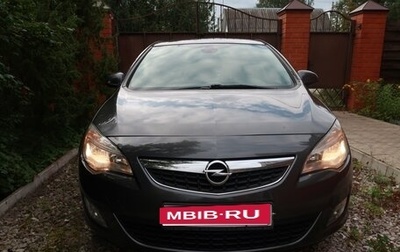 Opel Astra J, 2011 год, 900 000 рублей, 1 фотография