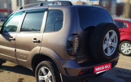 Chevrolet Niva I рестайлинг, 2014 год, 690 000 рублей, 3 фотография