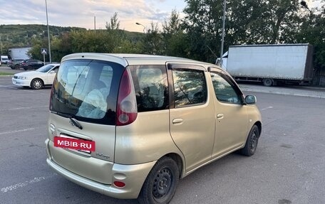 Toyota FunCargo, 2001 год, 350 000 рублей, 8 фотография