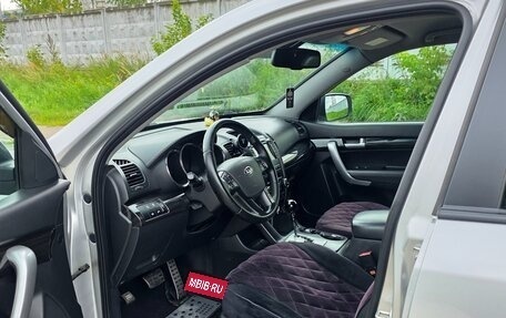 KIA Sorento II рестайлинг, 2011 год, 1 350 000 рублей, 23 фотография