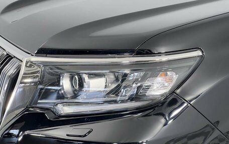 Toyota Land Cruiser Prado 150 рестайлинг 2, 2017 год, 4 300 000 рублей, 15 фотография