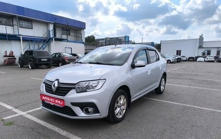 Renault Logan II, 2018 год, 857 287 рублей, 4 фотография