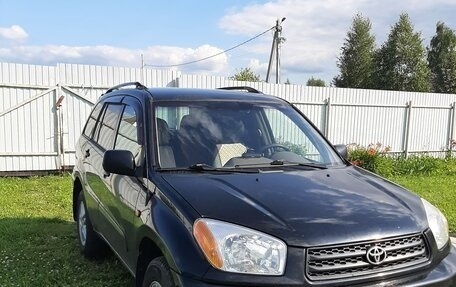 Toyota RAV4, 2001 год, 650 000 рублей, 2 фотография