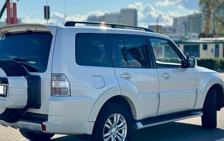 Mitsubishi Pajero IV, 2014 год, 2 900 000 рублей, 4 фотография
