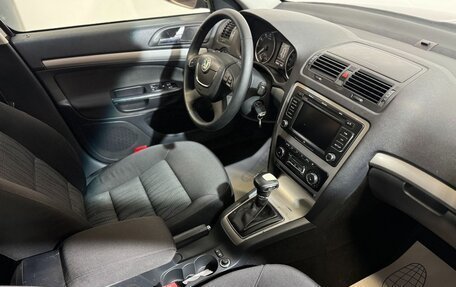 Skoda Octavia, 2011 год, 825 000 рублей, 8 фотография
