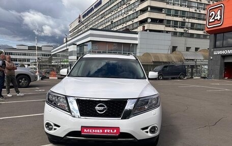 Nissan Pathfinder, 2014 год, 1 660 000 рублей, 1 фотография