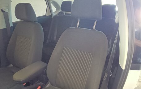Volkswagen Polo VI (EU Market), 2011 год, 820 000 рублей, 19 фотография