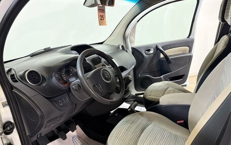 Renault Kangoo II рестайлинг, 2012 год, 679 000 рублей, 8 фотография