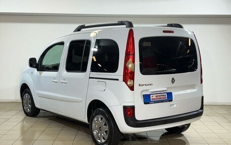 Renault Kangoo II рестайлинг, 2012 год, 679 000 рублей, 4 фотография