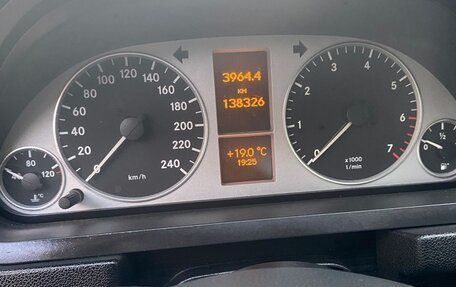 Mercedes-Benz B-Класс, 2010 год, 1 000 100 рублей, 3 фотография