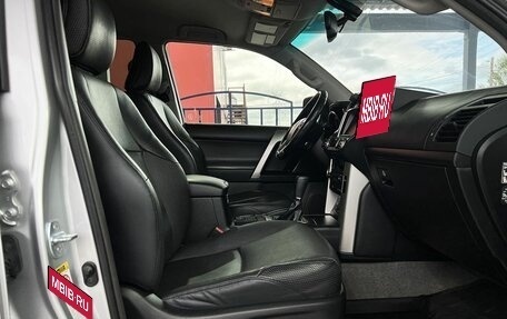 Toyota Land Cruiser Prado 150 рестайлинг 2, 2012 год, 2 449 000 рублей, 10 фотография