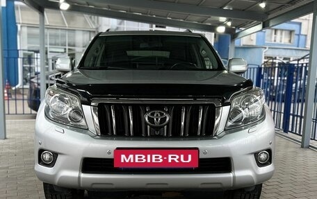 Toyota Land Cruiser Prado 150 рестайлинг 2, 2012 год, 2 449 000 рублей, 8 фотография