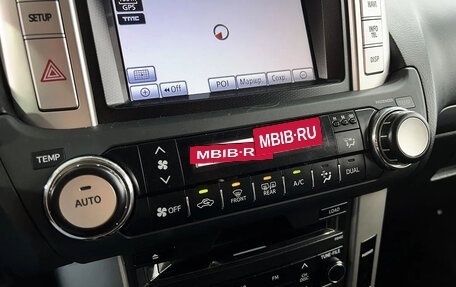Toyota Land Cruiser Prado 150 рестайлинг 2, 2012 год, 2 449 000 рублей, 14 фотография