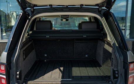 Land Rover Range Rover IV рестайлинг, 2020 год, 10 990 000 рублей, 30 фотография