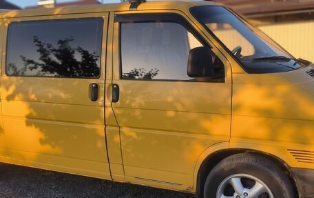 Volkswagen Transporter T4, 2002 год, 650 000 рублей, 1 фотография