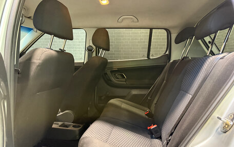 Skoda Fabia II, 2011 год, 600 000 рублей, 11 фотография
