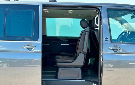 Volkswagen Multivan T6 рестайлинг, 2019 год, 4 977 900 рублей, 8 фотография