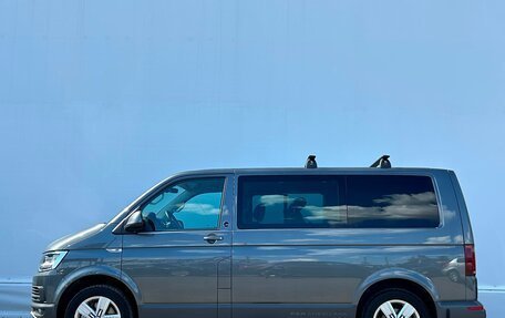 Volkswagen Multivan T6 рестайлинг, 2019 год, 4 977 900 рублей, 15 фотография