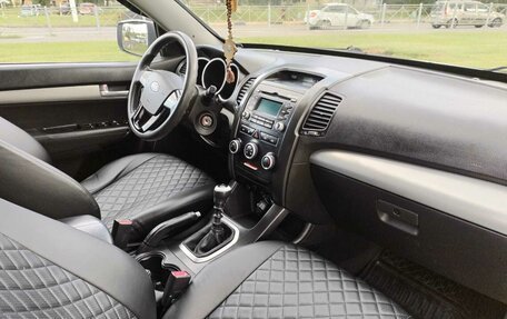 KIA Sorento II рестайлинг, 2011 год, 1 350 000 рублей, 31 фотография