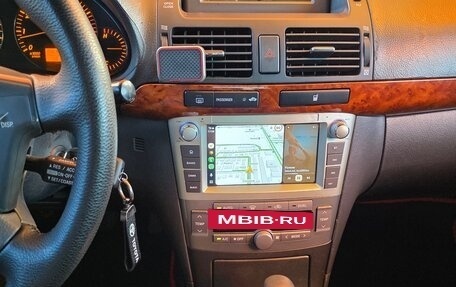 Toyota Avensis III рестайлинг, 2005 год, 790 000 рублей, 10 фотография
