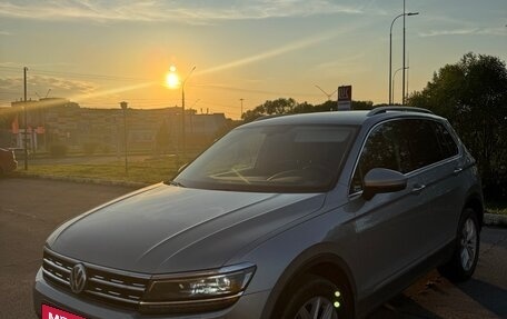 Volkswagen Tiguan II, 2017 год, 2 499 000 рублей, 7 фотография