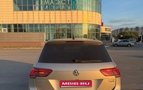 Volkswagen Tiguan II, 2017 год, 2 499 000 рублей, 4 фотография