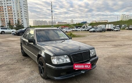 Mercedes-Benz E-Класс, 1994 год, 550 000 рублей, 3 фотография