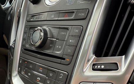 Cadillac SRX II рестайлинг, 2011 год, 1 350 000 рублей, 16 фотография