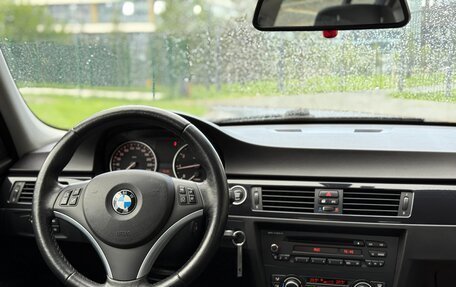 BMW 3 серия, 2009 год, 1 149 000 рублей, 31 фотография