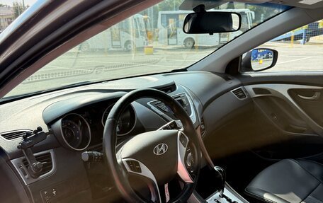 Hyundai Elantra V, 2012 год, 1 050 000 рублей, 12 фотография