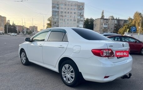 Toyota Corolla, 2013 год, 1 300 000 рублей, 4 фотография