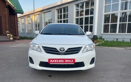Toyota Corolla, 2013 год, 1 300 000 рублей, 5 фотография