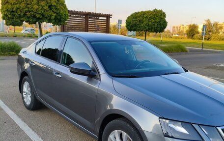 Skoda Octavia, 2018 год, 1 900 000 рублей, 2 фотография