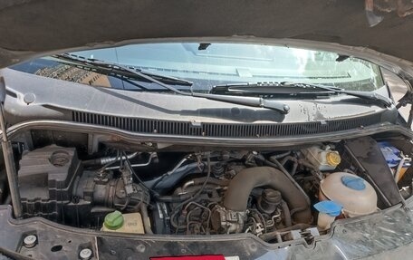 Volkswagen Multivan T5, 2011 год, 3 415 000 рублей, 14 фотография
