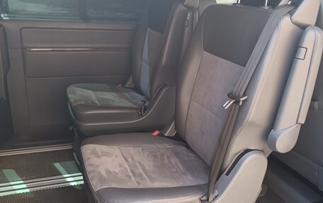 Volkswagen Multivan T5, 2011 год, 3 415 000 рублей, 20 фотография