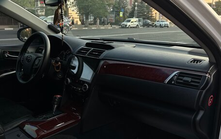 Toyota Camry, 2012 год, 1 800 000 рублей, 12 фотография