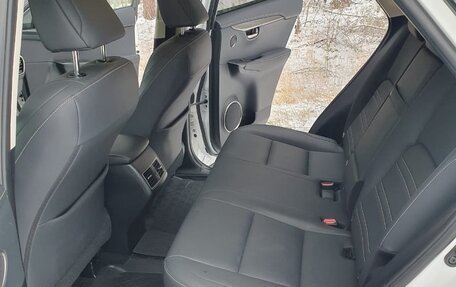 Lexus NX I, 2016 год, 2 550 000 рублей, 11 фотография