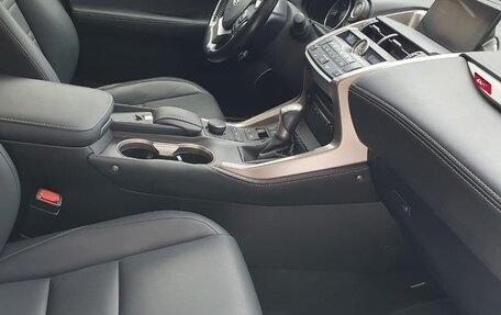 Lexus NX I, 2016 год, 2 550 000 рублей, 13 фотография