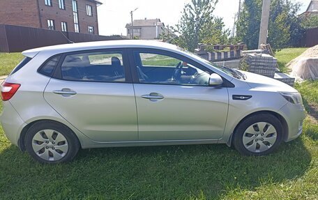 KIA Rio III рестайлинг, 2012 год, 820 000 рублей, 1 фотография