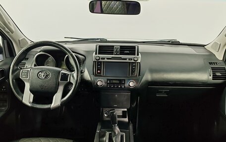 Toyota Land Cruiser Prado 150 рестайлинг 2, 2020 год, 5 550 000 рублей, 14 фотография