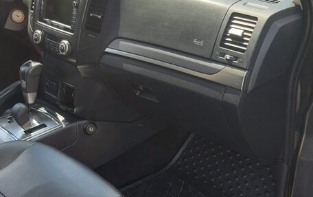 Mitsubishi Pajero IV, 2013 год, 2 700 000 рублей, 12 фотография